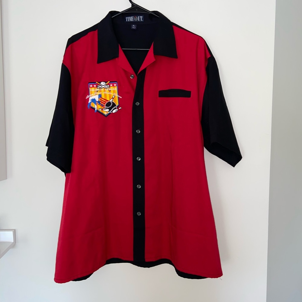 2002 Vintage Colorblock Celebrity Baseball Bowling Shirt 
Size XL